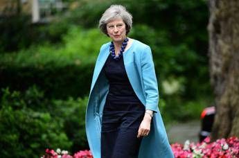 Gb, Theresa May è la nuova leader Tory. Mercoledì la nomina a premier Gb, Theresa May è la nuova leader Tory. Mercoledì la nomina a premier